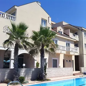 4* Szálloda Kastel