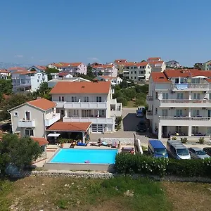 Apartman Jurac